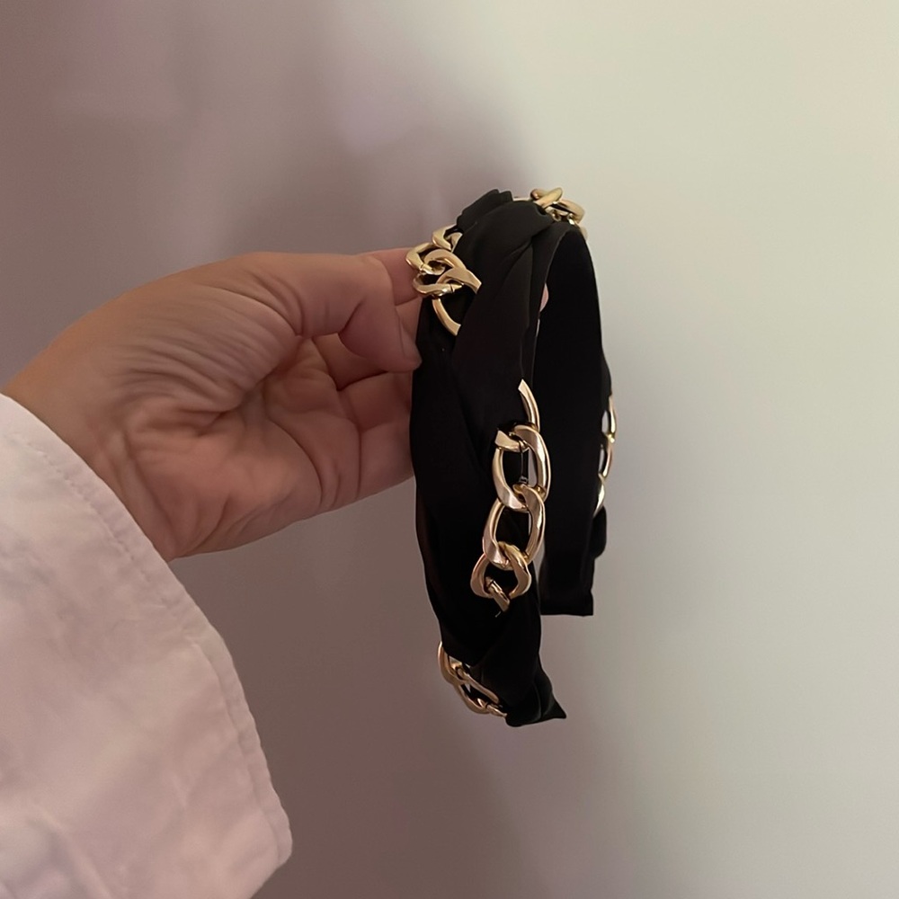Headband with gold chain
